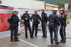 Spatenstich für die StadtRegioTram Gmunden-Vorchdorf - angekündigte Gegendemo blieb aus