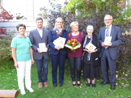 vlnr: PDL Gabriele Hofstätter, PDL Alois Racher, HL Mag. Margit Hollerweger, Sonja Auböck, Sr. Elsbeth Berghammer, Dr. Günter Jakobi 