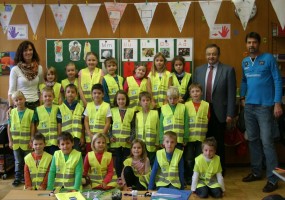 Warnwesten_Schule