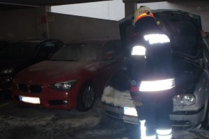 PKW-Brand in Tiefgarage