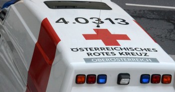 Radfahrerin prallte gegen Pkw