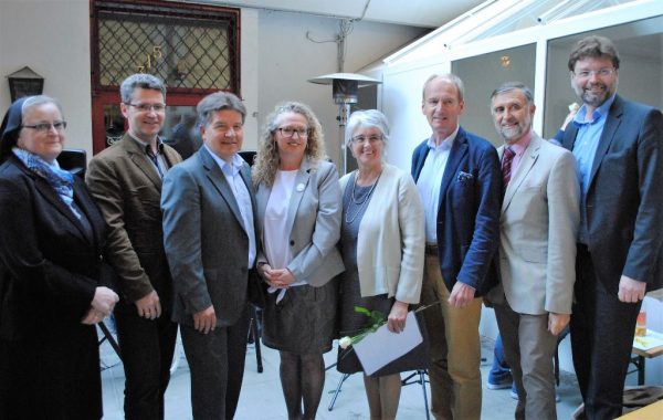 Sr. Angelika Garstenauer, Labg. Hermann Krenn, LR Reinhold Entholzer, Gabriele Brandstetter, Dr. Waltraud Schobermayr, Bgm. Mag. Herbert Brunsteiner, BH Dr. Martin Gschwandtner, Labg. Gottfried Hirz