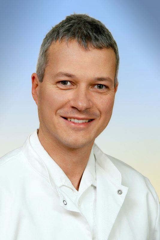 Prim. Dr. Dieter Furthner, Leiter der Abteilung für Kinder- und Jugendheilkunde am SK Vöcklabruck