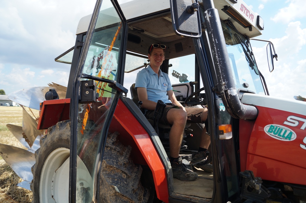 Wer macht die schönste Furche?