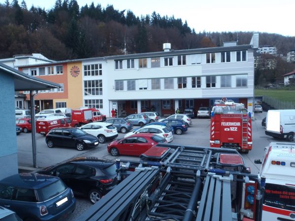 58 Einsatzkräfte bei Fehlalarm im Ischler Lodenfreypark