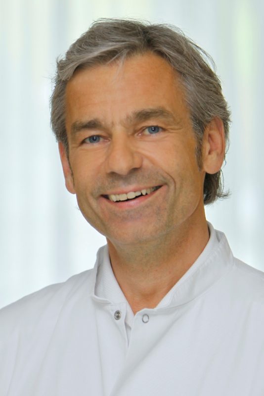 Prim. Dr. Wolfgang C. Baschata, Leiter der Abteilung für Gynäkologie und Geburtshilfe am Salzkammergut-Klinikum Bad Ischl