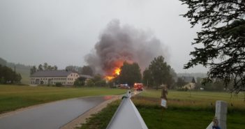 Brand in Mostschenke – 200 Mann im Einsatz