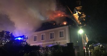 Großbrand im Ortszentrum in Frankenmarkt