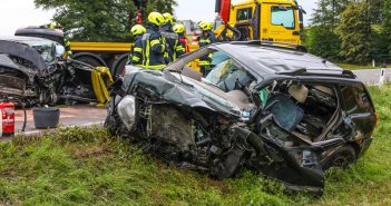 Tödlicher Frontalcrash auf der Salzkammergutstraße in Regau