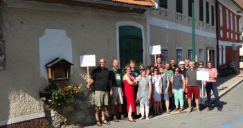 Initiative will Schörflinger Marktplatz retten
