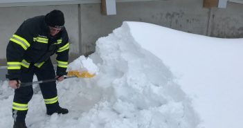 Schneeinsatz Schörfling am Attersee