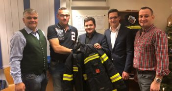 Neue Einsatzuniform für die FF-Traunkirchen
