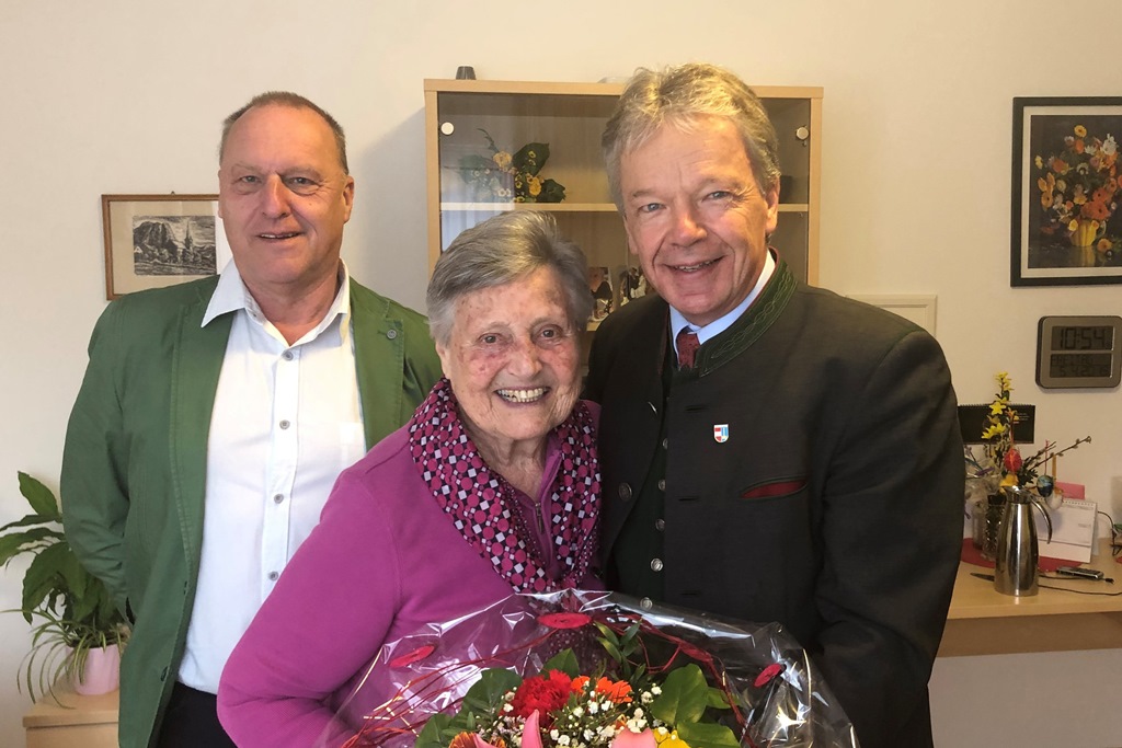 Irma Gruber feiert ihren 80. Geburtstag