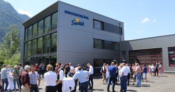 Vom Mühlenbauer zum Weltmarktführer für Skiförderbänder