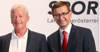 Verleihung des Sportehrenzeichens in Gold an Obmann der Sportunion Gmunden