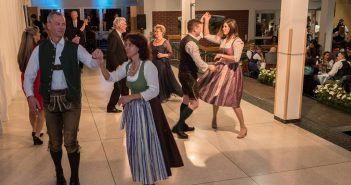Tolle Stimmung beim Musikball in Viechtwang