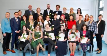 Geschafft! Die neuen diplomierten Gesundheits- und KrankenpflegerInnen der GuKPS Gmunden
