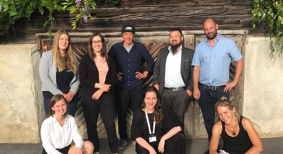 Schülerinnen der HTBLA Hallstatt beim Forum Alpbach