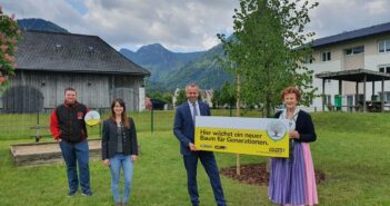Generationenbaum für Scharnstein gepflanzt