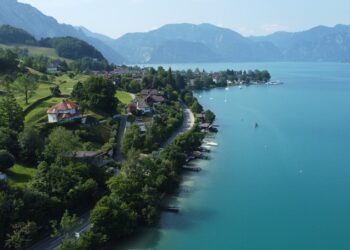 Zeugenaufruf: 18-Jähriger in Attnang-Puchheim brutal zusammengeschlagen