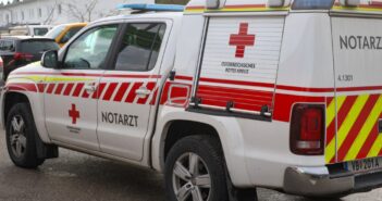 Tödlicher Arbeitsunfall mit Futtermaschine auf Bauernhof