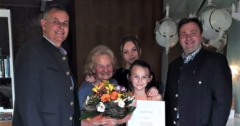 Ein ganz besonderes Jubiläum in St. Wolfgang–55 Jahre Unternehmerin