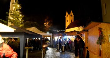 Stimmen Sie sich mit kulinarischen Köstlichkeiten der Gschwandtner Vereine auf die Vorweihnachtszeit ein!