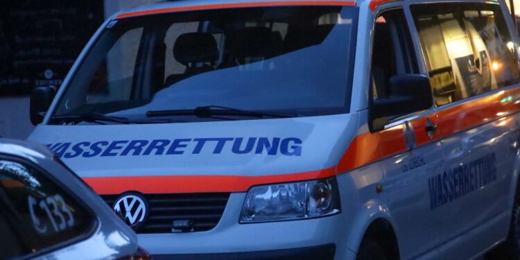 Suche nach vermisstem Stand-Up-Paddler im Wolfgangsee