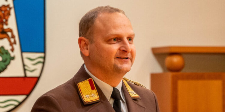 Martin Schallmeiner wurde als Abschnittsfeuerwehrkommandant für den Abschnitt Attersee bestätigt
