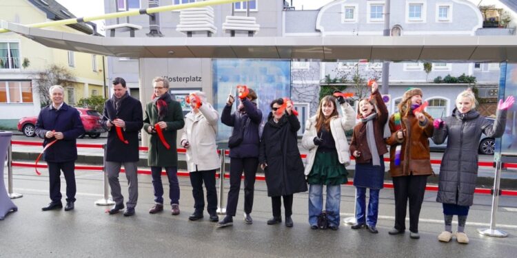 „Kunst erFAHRen“ am Klosterplatz in Gmunden