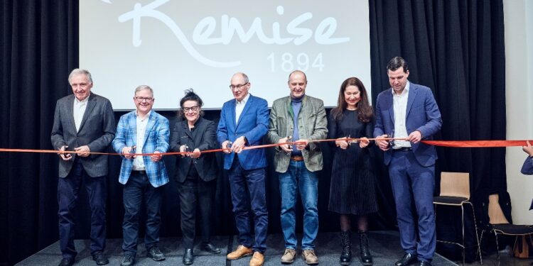 Eröffnung der neuen „Remise 1894“