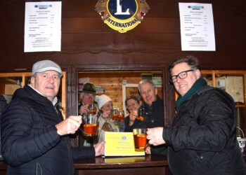 Steckerlfisch und „Kulterol“ zum Kulturhauptstadt-Opening