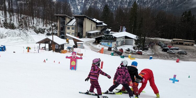Zwei tolle Tage am Krippenstein-Skitage der Welterbe-Volksschule Hallstatt/Obertraun
