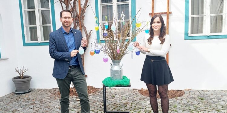 Osterwunsch-Strauch für sozial Schwächere in Altmünster