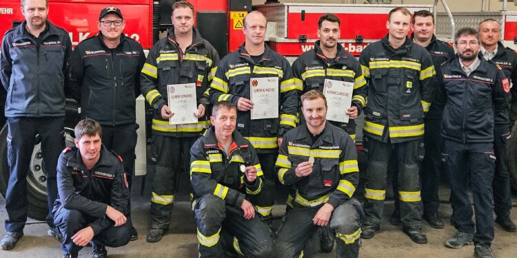 Atemschutz-Prüfung erfolgreich absolviert