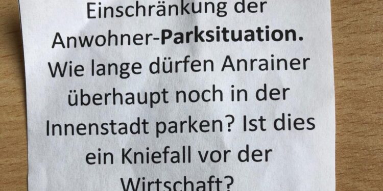 Anonymes Schreiben kursiert an geparkten Autos in Gmunden