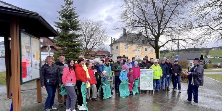 Leider muss es sein-„Hui statt Pfui“ Flursäuberungsaktion in Gschwandt