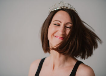 „Damenspitzerl“ mit LYDIA PRENNER-KASPER im Stadtsaal Vöcklabruck