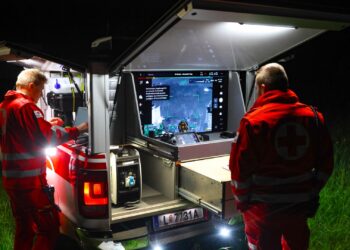 Nächtliche Suchaktion nach abgängiger Person in Gmunden