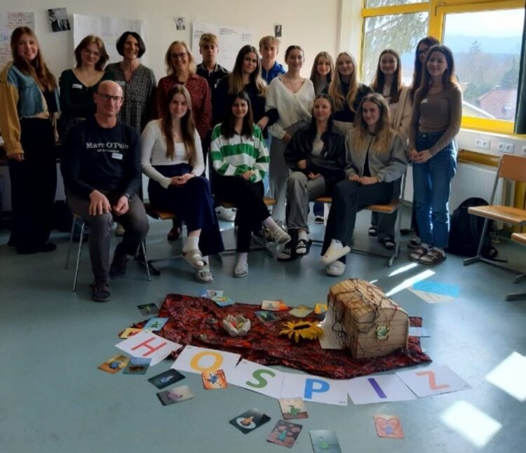 „Hospiz macht Schule“ an die Business school Vöcklabruck