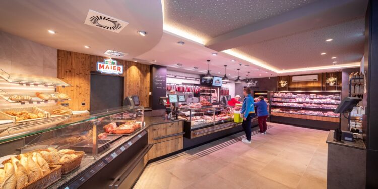 90-Jahr-Jubiläumsfest mit Geschäftsneueröffnung der Metzgerei Maier