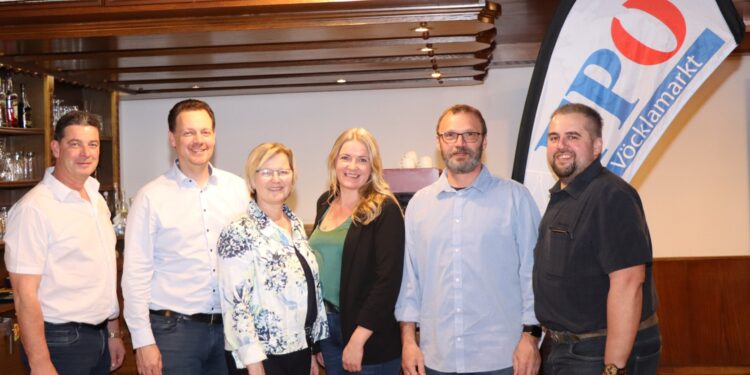 Ortsparteitag der FPÖ Vöcklamarkt: Eva Maier als Ortsparteiobfrau bestätigt