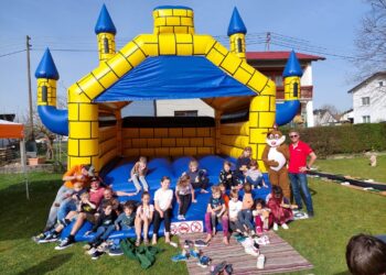 Osterhasenfest der Kinderfreunde Gmunden: Ein magischer Ostersamstag mit dem Osterhasen
