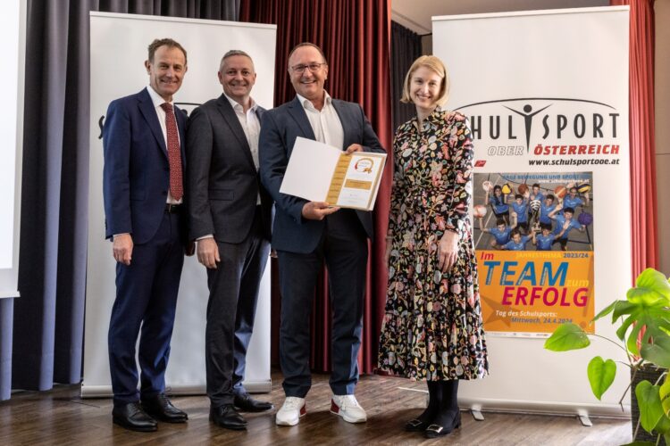 Berufsschule Altmünster ausgezeichnet: Gold für exzellente Schulsport-Initiative