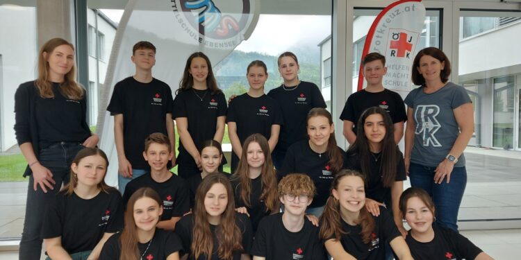 BRG Schloss Traunsee ist Erste Hilfe – Bezirkssieger