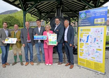 Salzkammergut Shuttle-Service in Betrieb genommen