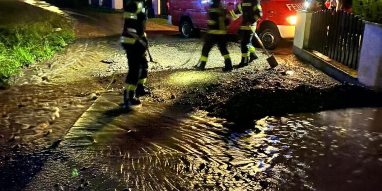 Unwettereinsätze in Gschwandt