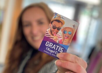 Gmundner Innenstadtbetriebe verschenken über 4.000 Kugeln Eis