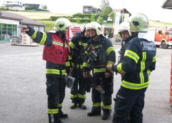 Monatsübung Brandeinsatz Gewerbe