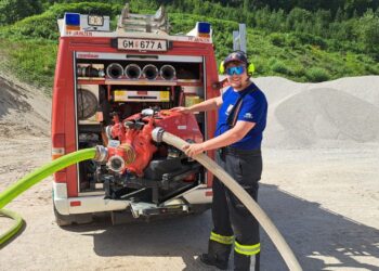 Wasserbeförderung über längere Wegstrecken – Ausbildungstag in Pfandl